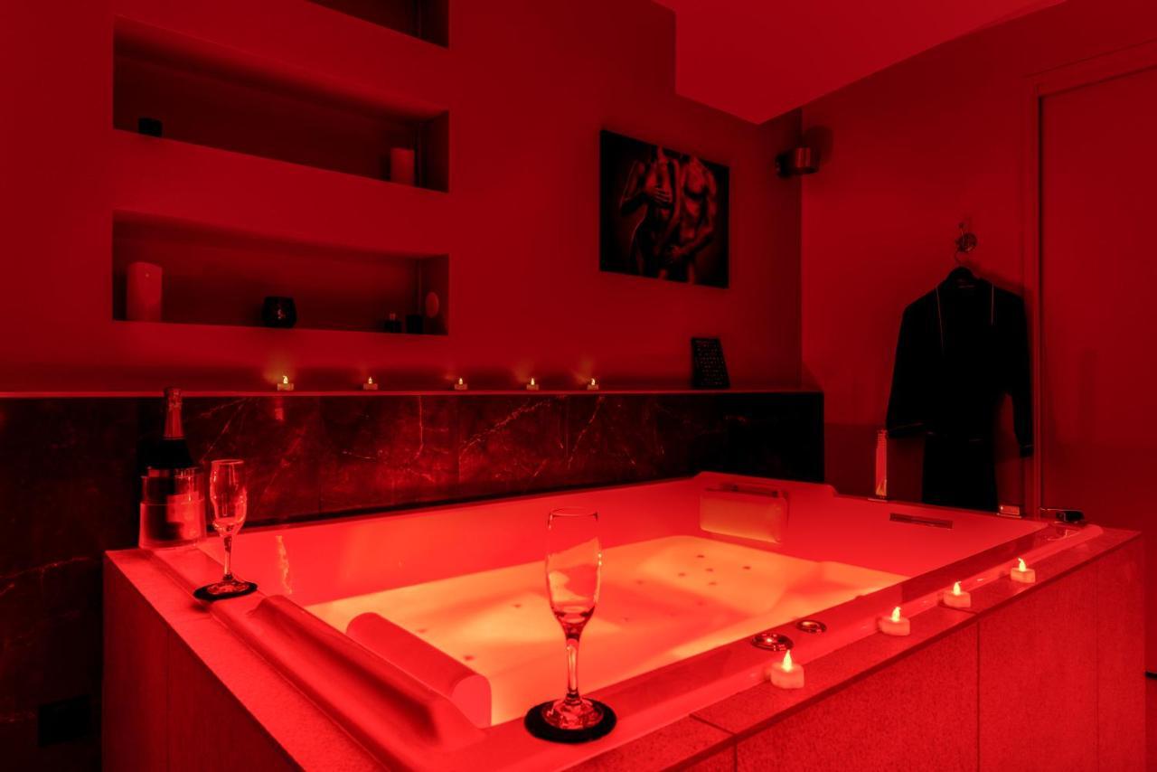O Lit Divin Instant De Volupté Balneo Sauna Apartamento *