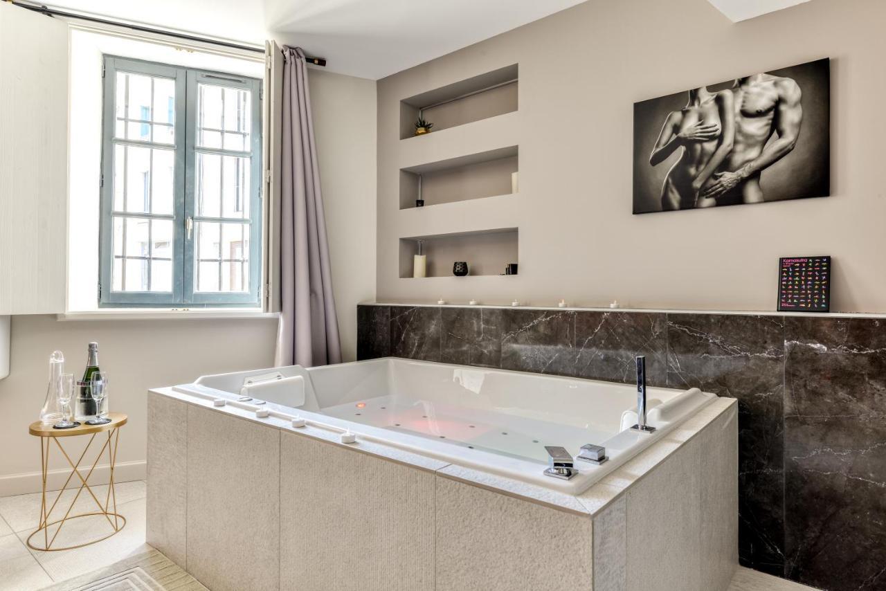 O Lit Divin Instant De Volupté Balneo Sauna Apartamento *